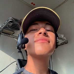 Meet your Posher, Enrique